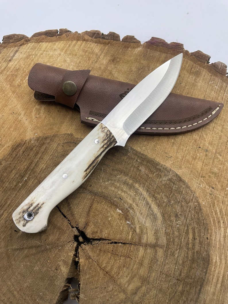 Stag Antler Handle Bushcraft Knife With Leather Case Full Tang Blade