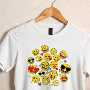 絵文字かわいいスマイリーフェイスユニセックスTシャツ、絵文字フェイスユニセックスTシャツ、スマイリーフェイスユニセックスTシャツ、彼と彼女へのギフトTシャツ、クールなTシャツ