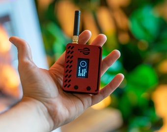 Heltec V3 Powered by Meshtastic, Off-grid communication, Mesh network, Outdoor Adventure Gear, Open-Source Walkie Talkie, Rechargeable