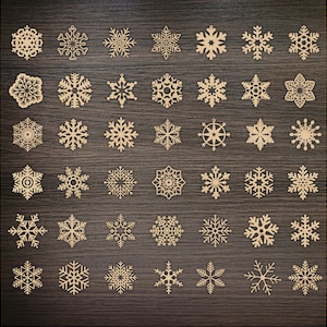 54 Schneeflocke SVG Bundle, Winter Laser geschnittene Schneeflocken, Weihnachtsdekor-Vektorgrafiken, Urlaub Ornamente