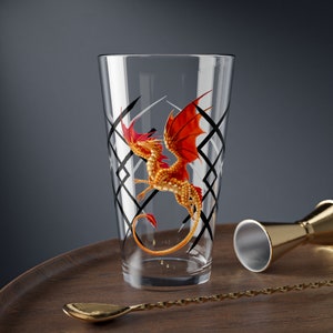 Dragon Drinking Glass 16oz Pint | Dragon Goblet for next Dungeon Adventure Dragon Pint Beer Glass