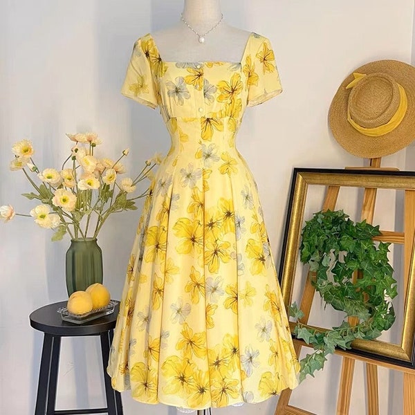 Wunderschönes gelbes bedrucktes Kleid - derselbe Stil von Mrs.Maisel