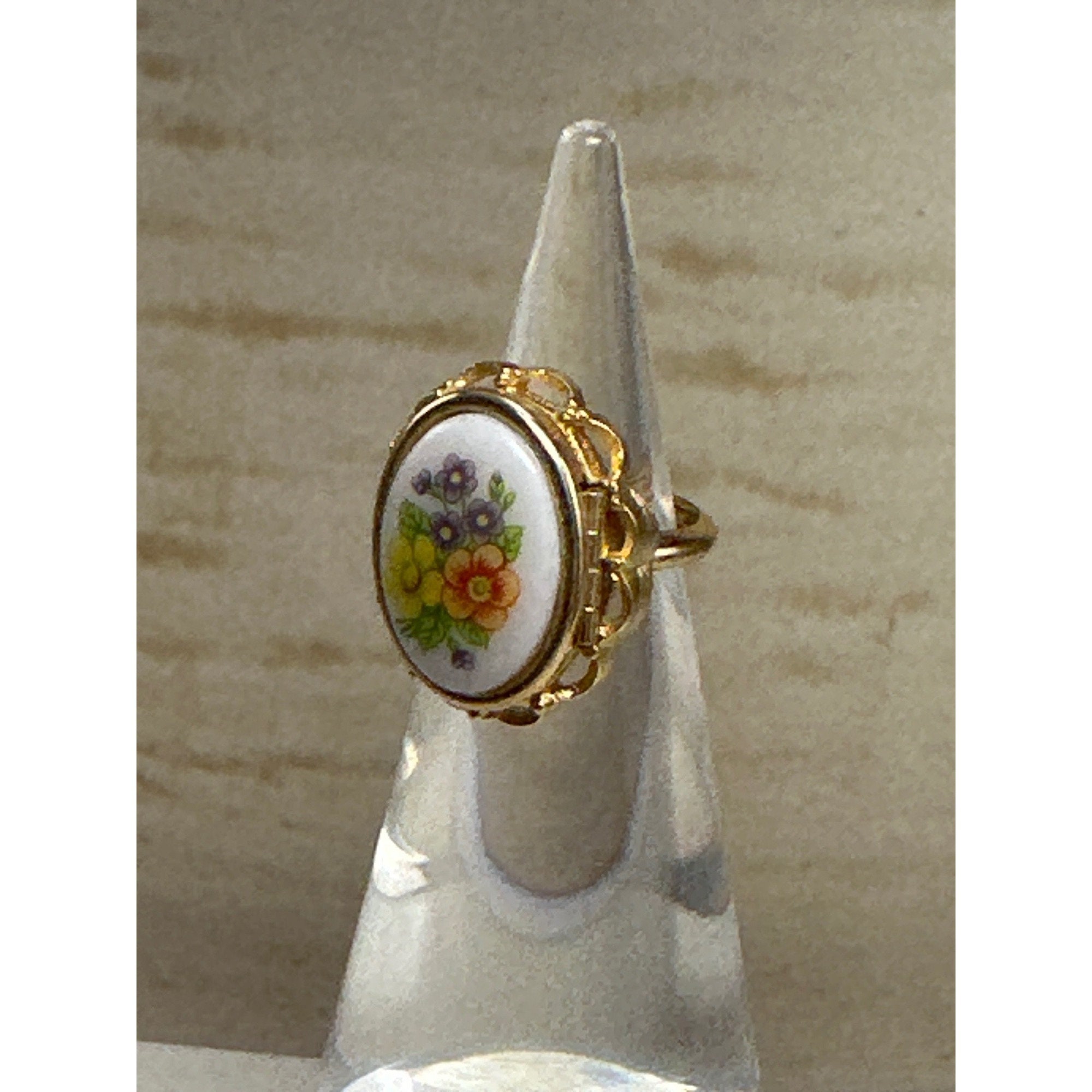 Vintage avon hotsell rings