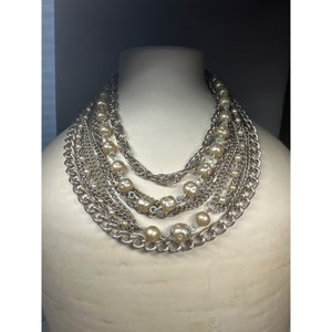 Vintage Silvertone Chain and Faux Pearl Necklace