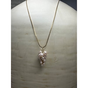 Vintage Faux Pearl Cluster Necklace