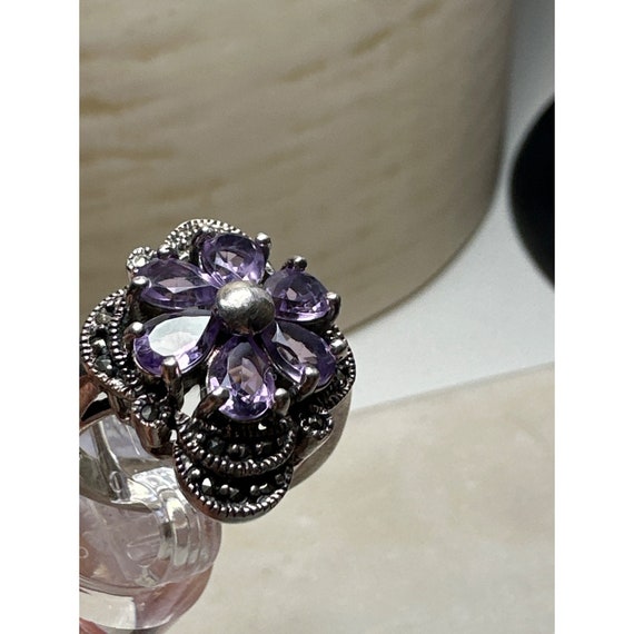 Vintage Silvertone Ring with Faux Purple Gemstone… - image 6