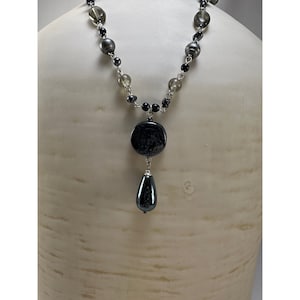 Vintage Avenue Black Beaded Necklace