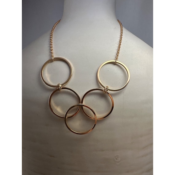 Vintage Avon Gilded Circles Necklace Gem