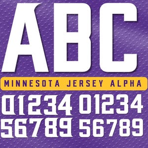 Minnesota Jersey Schriftart: Lila & Gold Alphabet, Zahlen (PNG Digital Download)