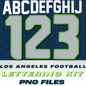 Puede incluir: Un dise&ntilde;o gr&aacute;fico digital con las letras A a la J y los n&uacute;meros 1, 2 y 3. Los n&uacute;meros tienen un patr&oacute;n de punto gris con un contorno verde. El texto "LOS ANGELES FOOTBALL LETTERING KIT PNG FILES" est&aacute; en la parte inferior.