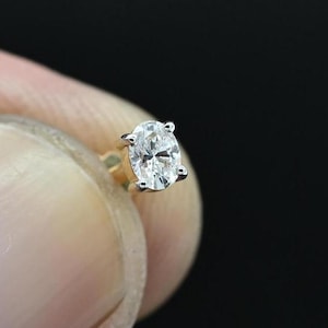 Ready to ship one pcs Lab diamond labret / bezel diamond ear piercing helix cartilage post daith post / diamond gold ear helix ear lobe nose