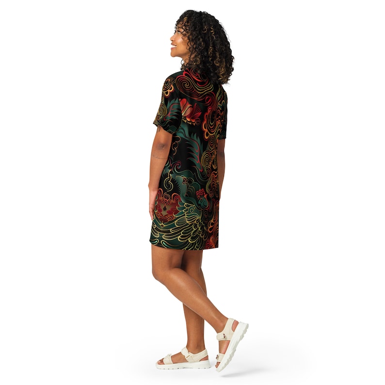 Women's Graphic T-Shirt Dress Bold All-Over Print for Trendy Style Gift Idea for Friend Stylish Lounge Bedroom Dress