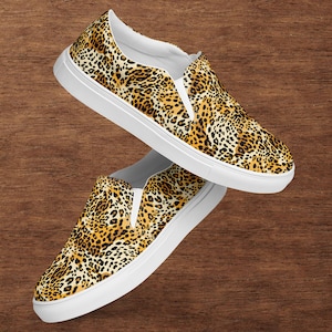 Leopard Print Canvas Slip-On Shoes: Women&#39;s Everyday Sneakers
