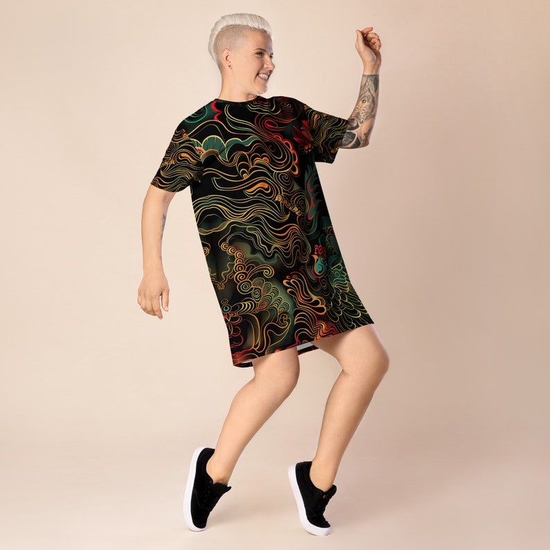 Women's Graphic T-Shirt Dress Bold All-Over Print for Trendy Style Gift Idea for Friend Stylish Lounge Bedroom Dress