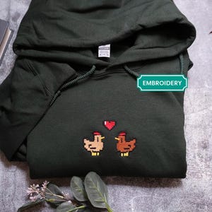 EMBROIDERED Stardew Valley Chicken Sweatshirt, Perfect Gift for Gamers, Stand out with Gaming-inspired Fashion, Handcrafted Gaming Apparel