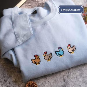 Stardew Valley Chicken embroidered Sweatshirt, Perfect Gift for Gamers, Stand out with Gaming-inspired Fashion, Handcrafted Gaming Apparel