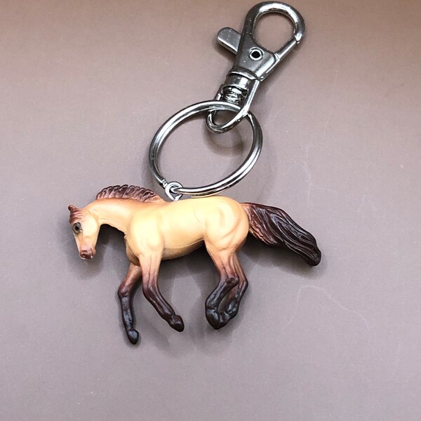 Breyer Horse Keychain, Red Dun Loping