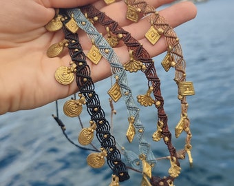 Cavigliera macramè stile boho con pendenti in ottone | Bracciale alla caviglia da surfista | Abito estivo da spiaggia, gioielli per piedi, festival, gioielli tribali, festa della mamma