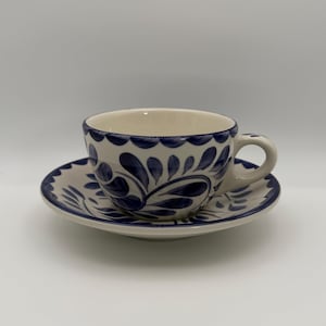 ポッタリーバーン プエブラ ディナーウェア ブルー＆ホワイト 花柄 コーヒーカップ＆ソーサーセット メキシコ製 ハンドメイド – 中古品