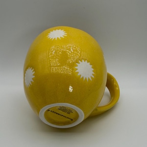 ANTHROPOLOGIE Vida Icon Yellow Motif Mug 14 oz. - Preowned image 6
