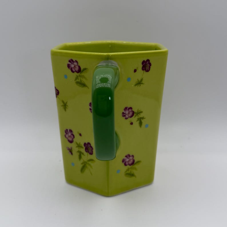 ANTHROPOLOGIE Pia I love You Color Green Mug 10 oz. - Preowned image 2