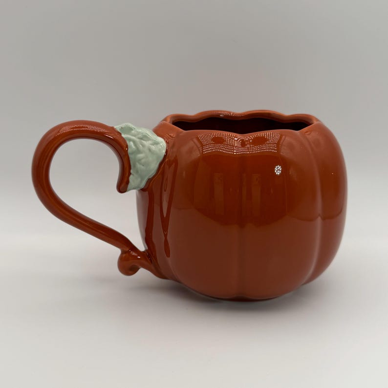ANTHROPOLOGIE Figurale pompoen oranje geglazuurde mok 14 oz. - Tweedehands afbeelding 3