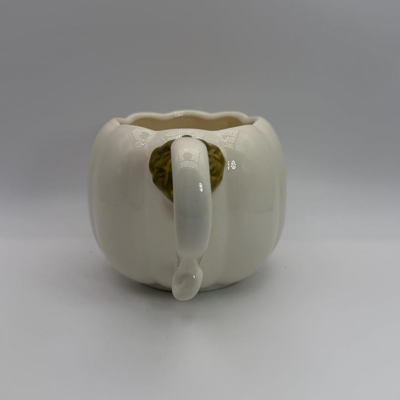 ANTHROPOLOGIE Figural Pumpa Vit Glaserad Mugg 473 ml - Begagnad bild 2