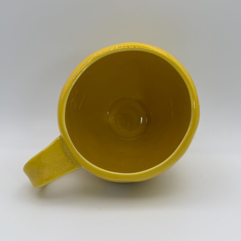 ANTHROPOLOGIE Vida Icon Yellow Motif Mug 14 oz. - Preowned image 5