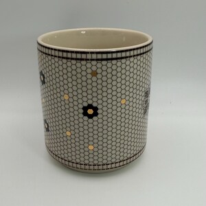 ANTHROPOLOGIE Bistro Tile Letter "B" Mug 12 oz. - Preowned image 4