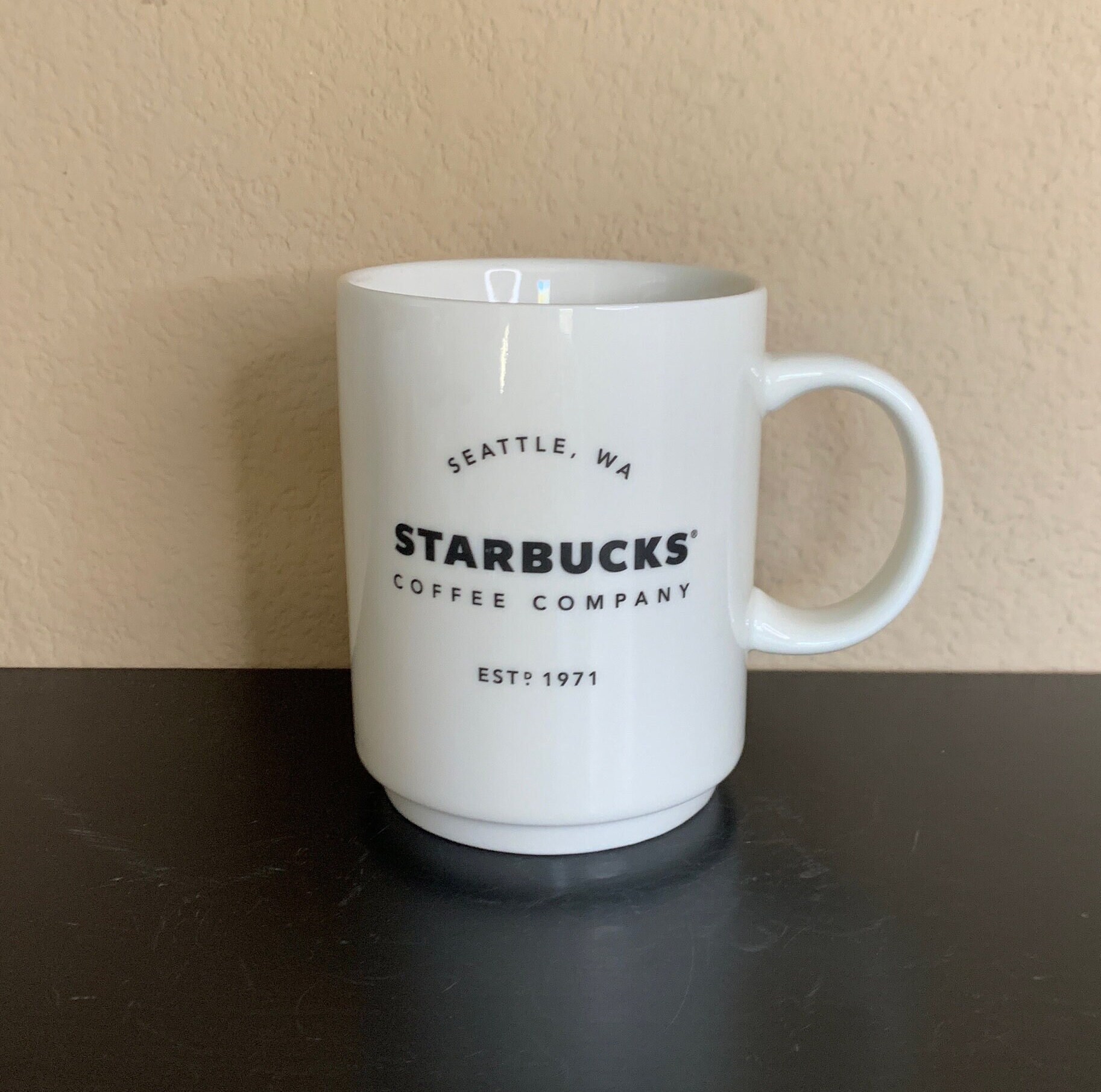 Coffee & Cigarettes Band Thursday 美品 Starbucks Mug Coffee Company Seattle WA Est 1971 White Cup
