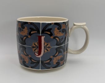 Tazza ANTHROPOLOGIE Mezze con monogramma lettera J, 355 ml - Usata