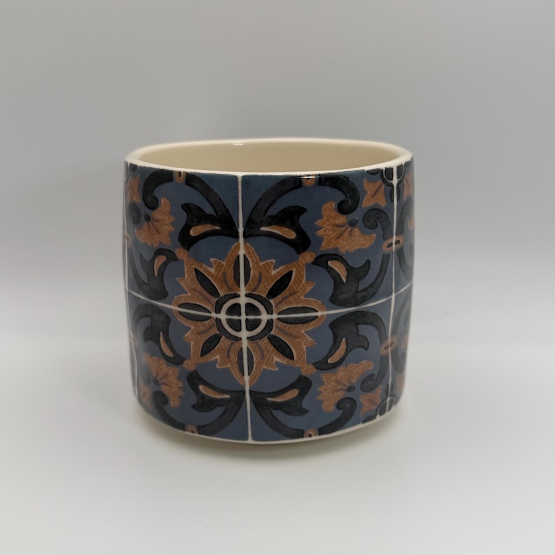 ANTHROPOLOGIE Mezze Monogram Letter J Mug 12 oz. - Preowned image 4