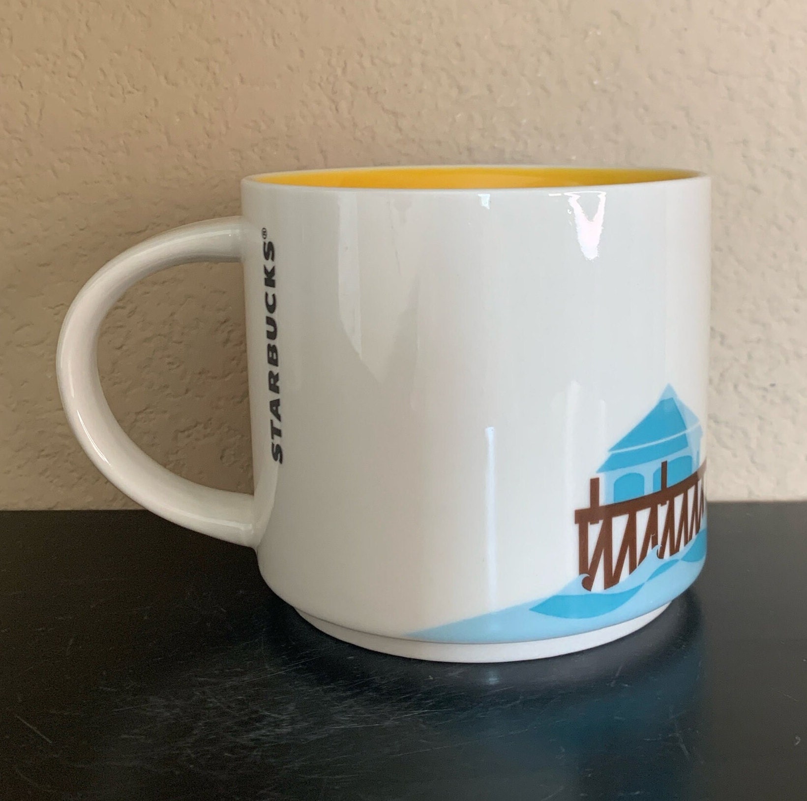 スターバックス 廃盤「You Are Here」コレクターズアイテム オレンジ