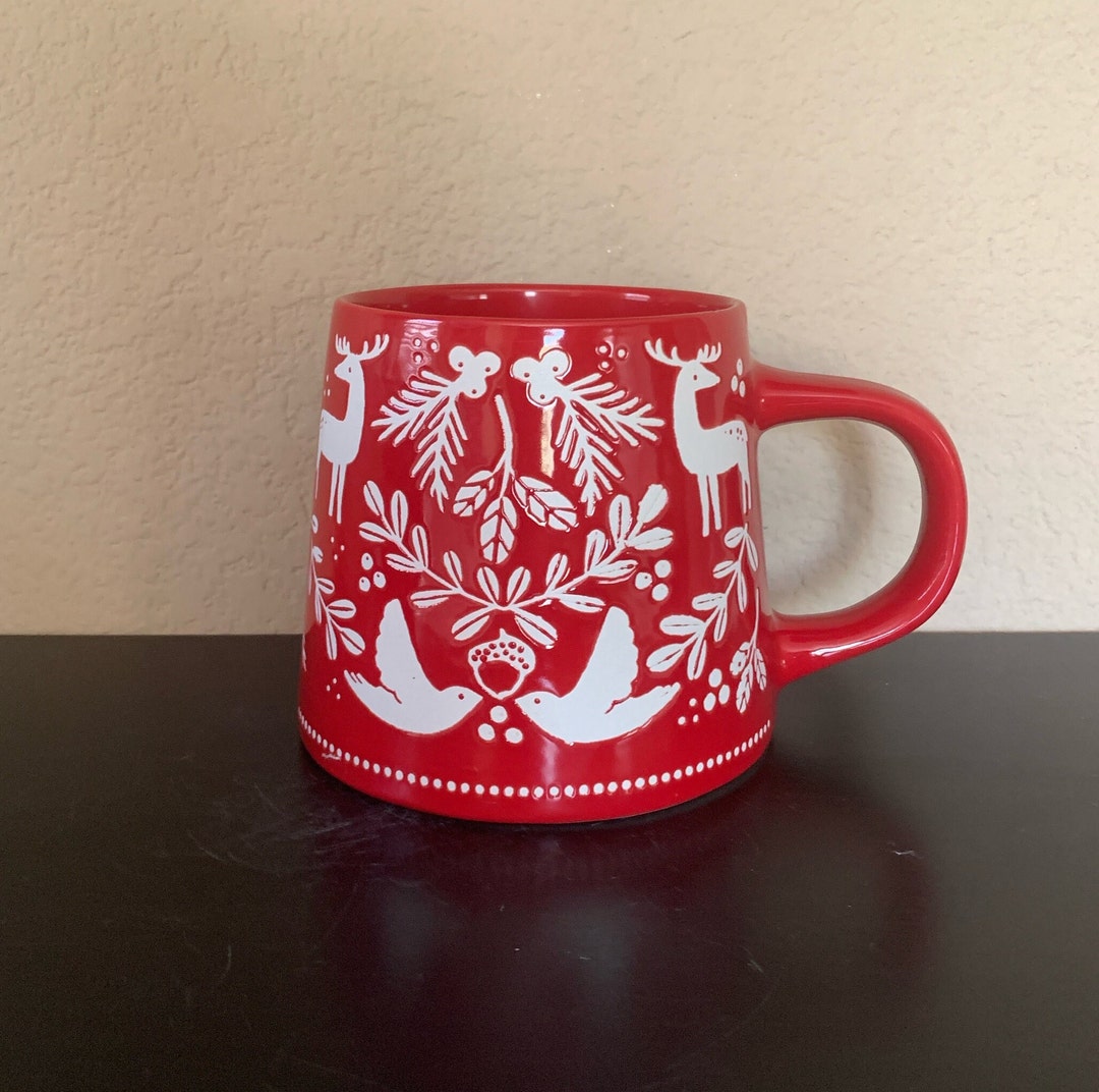 TABLETOPS UNLIMITED Embossed Red Winter Forest NORDIC Design Coffee Mug