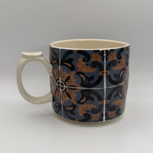ANTHROPOLOGIE Mezze Monogram Letter J Mug 12 oz. - Preowned image 3