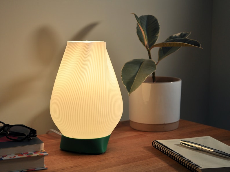 TULIP LAMP, 3MF 3D Printing Files, Ambient Lighting Bedside Lamp, Small Modern Desk Lamp, Minimal Funky Table Lamp image 2
