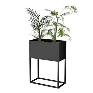Moderne metalen bloembak met diepe plantenbak Stijlvolle kamerplantenstandaard voor wonen op een zolder
