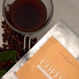 Puerto Rican Arabica Coffee: Artisanal Whole bean Medium Roast, Chocolatey Floral Notes bild 3