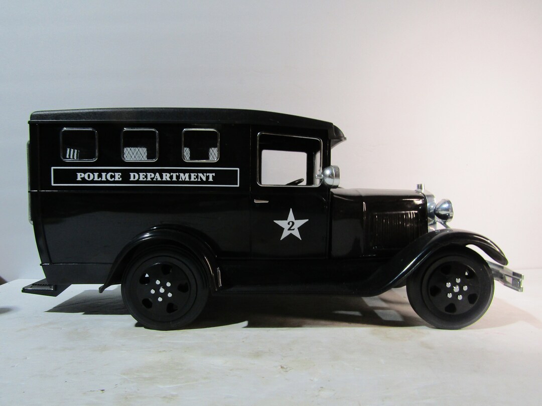 Jim Beam 1931 Ford Model A Police Paddy Wagon Decanter Etsy