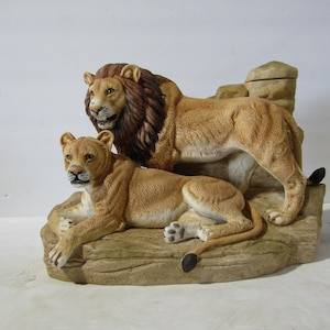 Ski Country African Lions Decanter