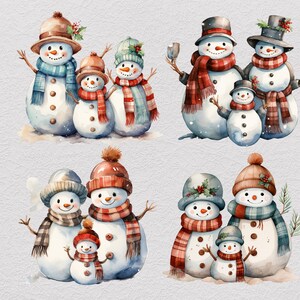Pu&ograve; includere: Una collezione di quattro illustrazioni ad acquerello raffiguranti gruppi di pupazzi di neve. Ogni pupazzo indossa un cappello e una sciarpa, alcuni decorati con bacche di agrifoglio. Hanno braccia di ramoscelli e nasi a forma di carota.