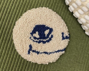 Hand made tufted rug | Moon | Abstract art | 100% acrylic | Home aesthetic decor | Handmade carpet for wall or floor