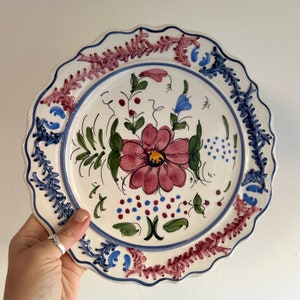 Vintage Spanish Floral Wall Plate -  Ceramic Hnos Martinez Pintado Design, Handpainted Colourful Mediterranean Interior Home Wall Decor
