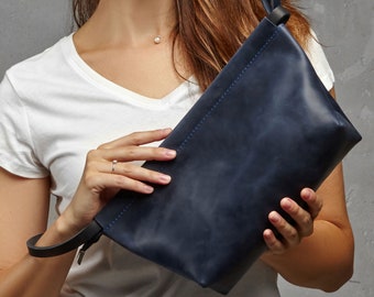 Leder Make-up Tasche mit Personalisierung, Kosmetiktasche mit Gravur für Frauen mit Initialen & geheime Nachricht, Make-up-Organizer, Geschenke für Mama