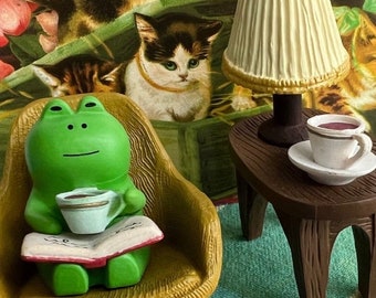 Frog Sitting in Rocking Chair, Cat in chair, Bedside Buddy, Desk Friend, Miniature Frog Decor, Micro Landscape, Frog Drinking coffee