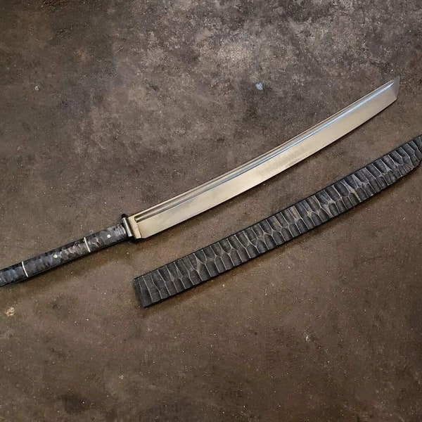 Awesome Handmade 30 inches Carbon Steel Hunting Katana Sword with scabbard