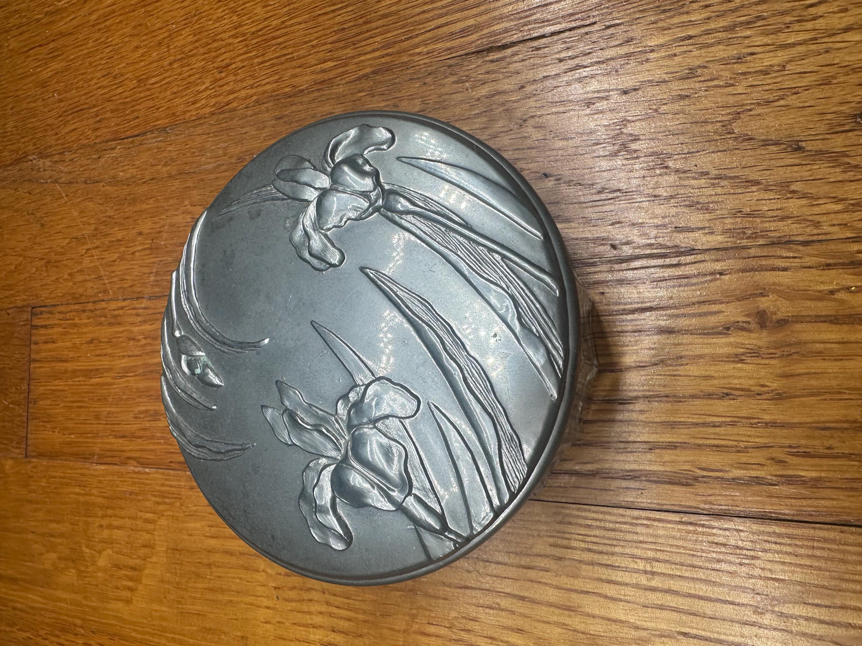 Lalique powder box - Etsy 日本