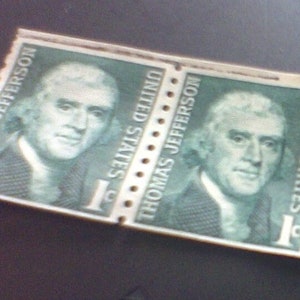2 sellos vintage verdes raros de Thomas Jefferson de 1 centavo sin usar