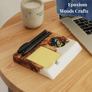 Schreibtischaufbewahrung aus Holz mit Epoxidharz als Geschenk für die Chefin. Einzigartige Schreibtisch Organizer als Mitarbeiter Weihnachtsgeschenke