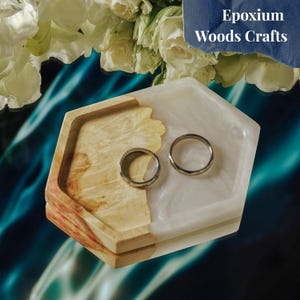 ENGAGEMENT RING TRAY from resin & wood. Wedding ring holder dish for double rings. Bridesmaid jewelry dish. Valentine's day gift for her